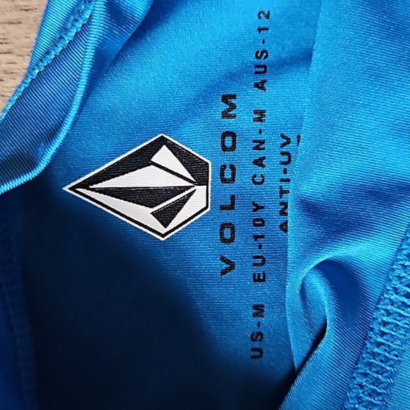 Volcom Boys Longsleeve Medium Tee Shirt - Picture 3 of 4